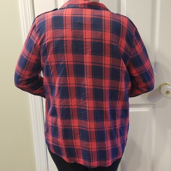 Womens shirt - Picture 4 of 5